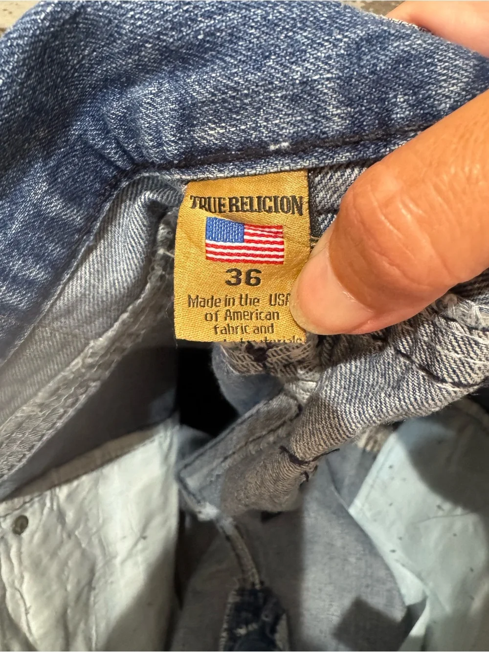 True Religion Mens Jeans Size 36 Dark Wash Starched Straight Distressed